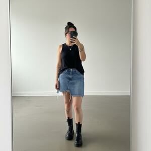 Asymmetric Frayed Raw Hem Distressed Jean Skirt in Medium Blue Denim Wash